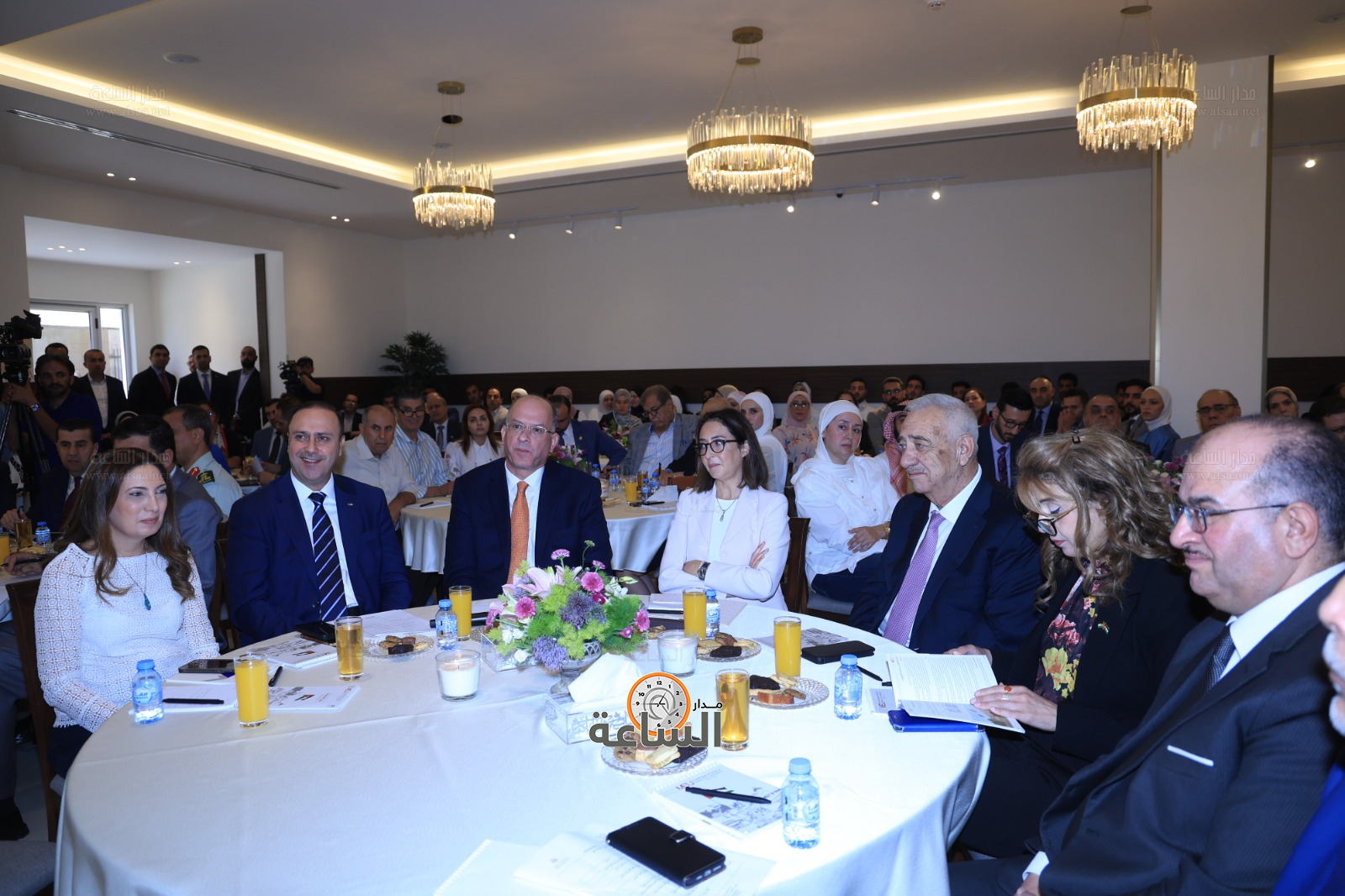 Madar Al-Saa Images 0.19803650528846029