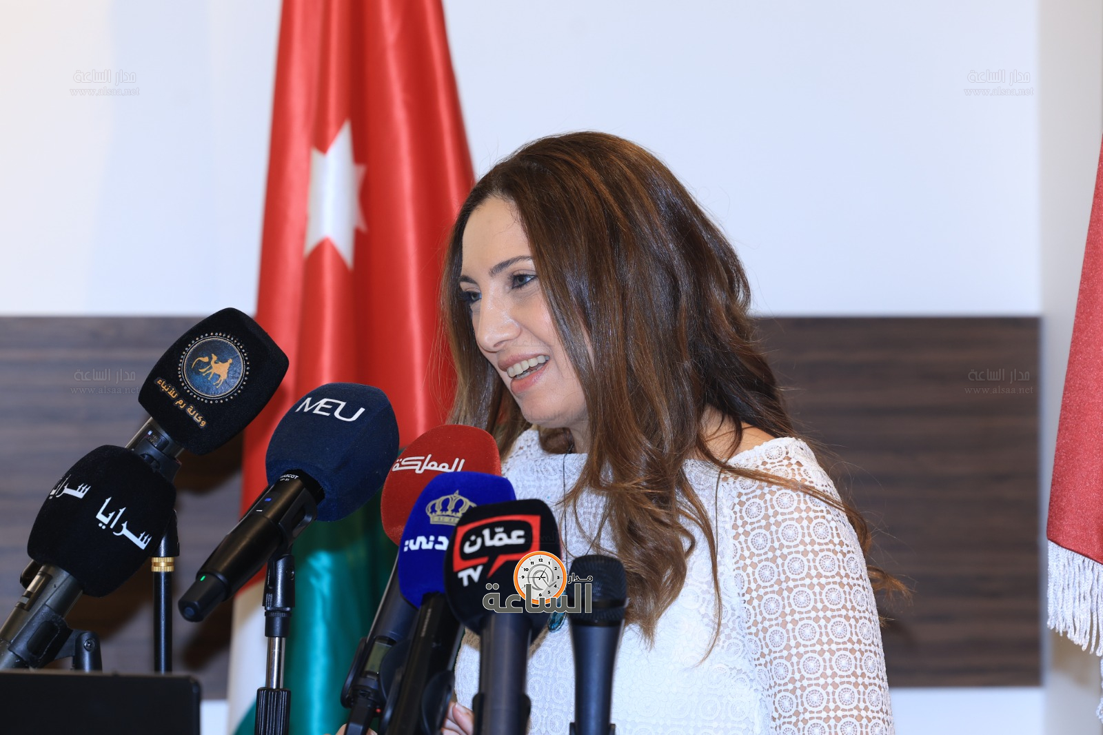 Madar Al-Saa Images 0.40356743297806863