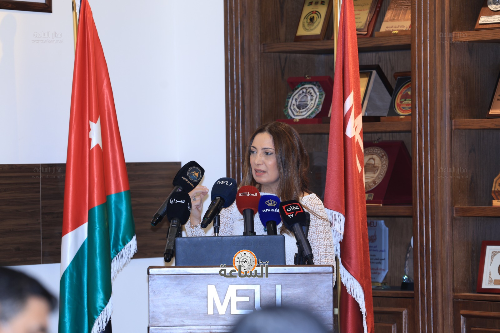 Madar Al-Saa Images 0.3462226735425843