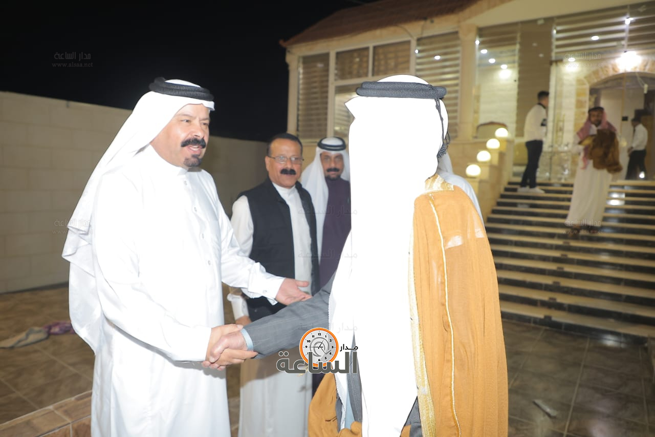 Madar Al-Saa Images 0.003849760340763675