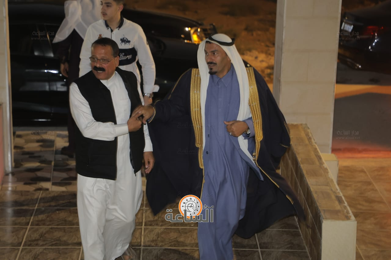 Madar Al-Saa Images 0.3971770577870437