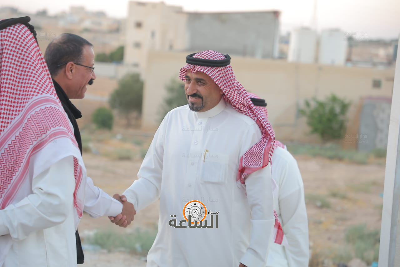 Madar Al-Saa Images 0.14894539643349158