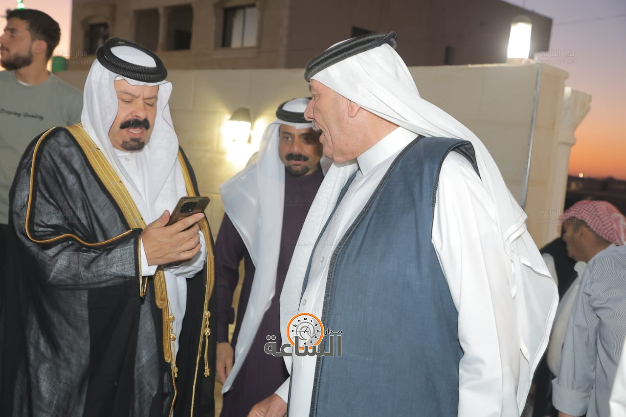 Madar Al-Saa Images 0.38116417857720786