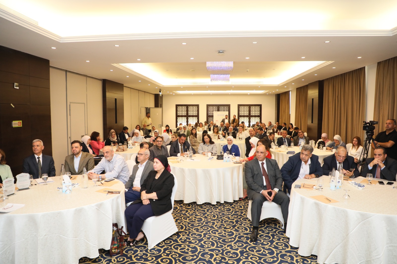 Madar Al-Saa Images 0.7630098051917833