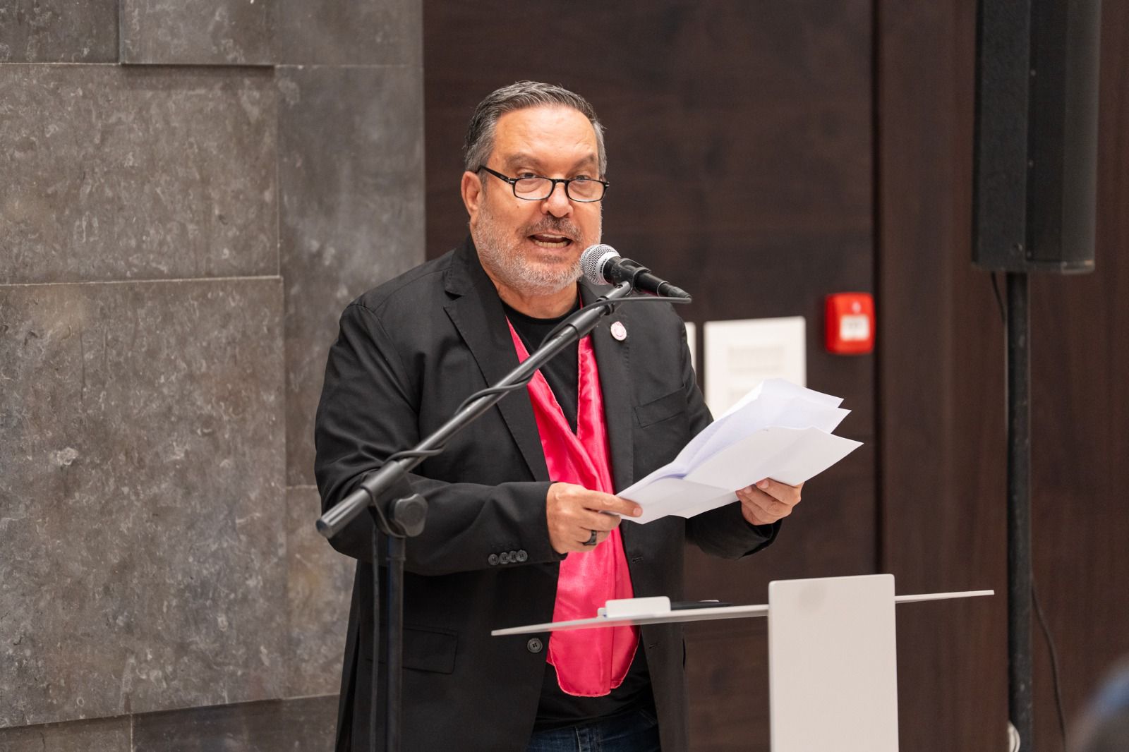 Madar Al-Saa Images 0.2984451489917458