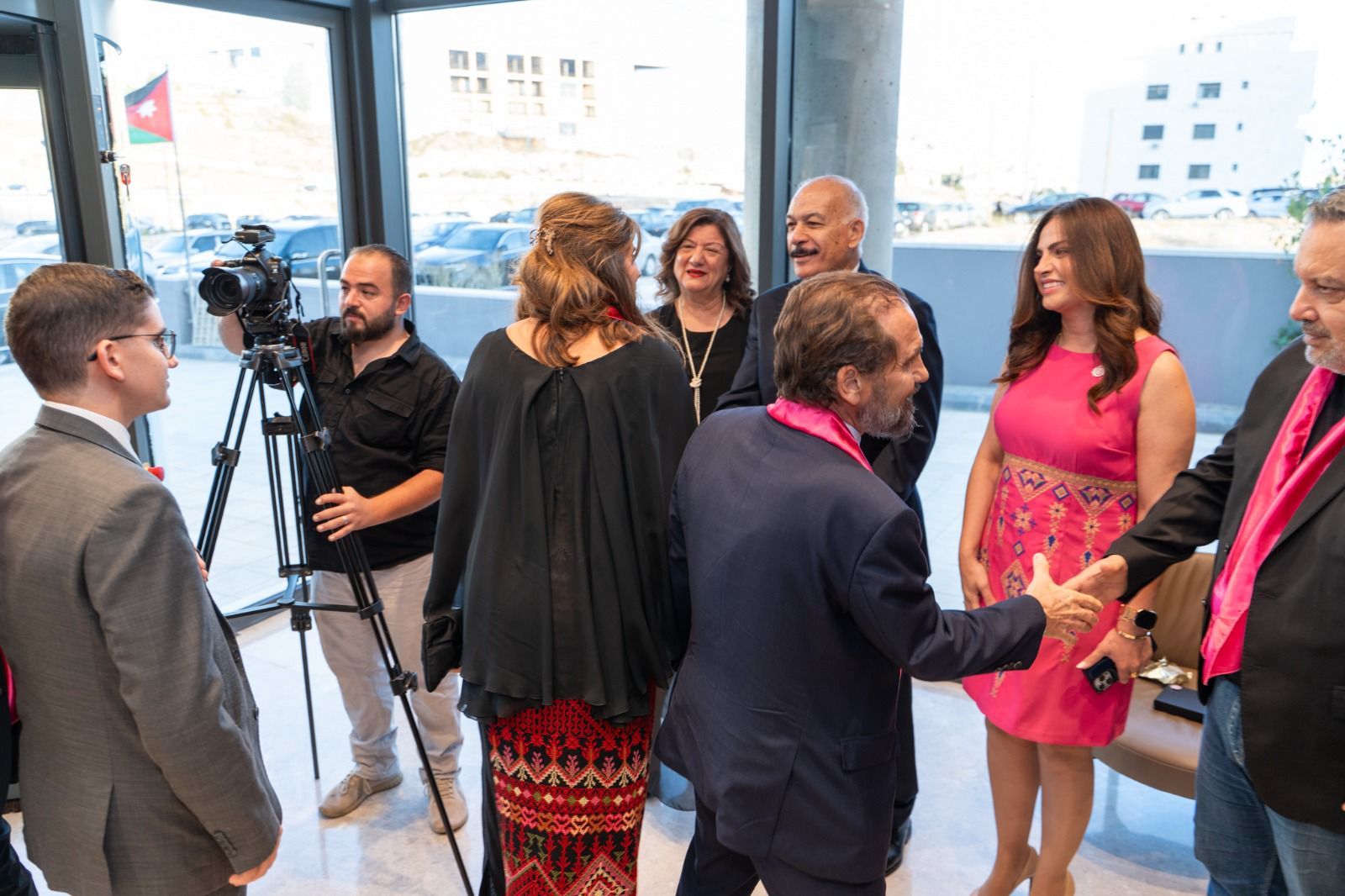 Madar Al-Saa Images 0.950693552206824