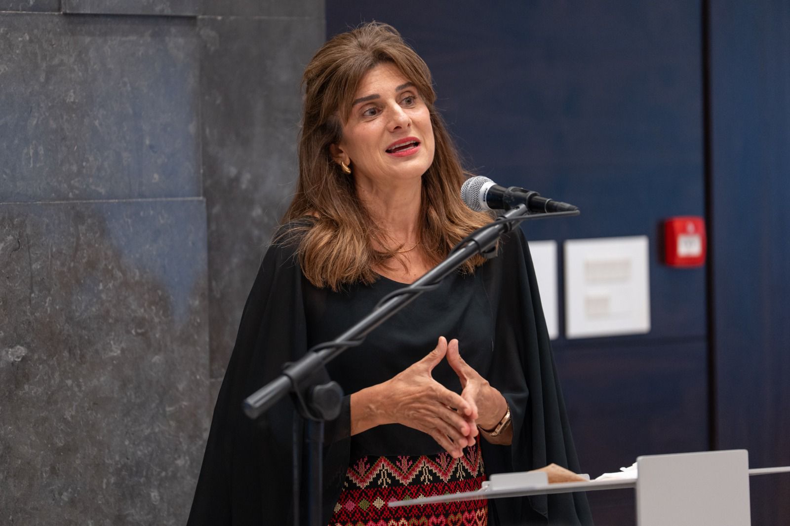 Madar Al-Saa Images 0.35840591297503466