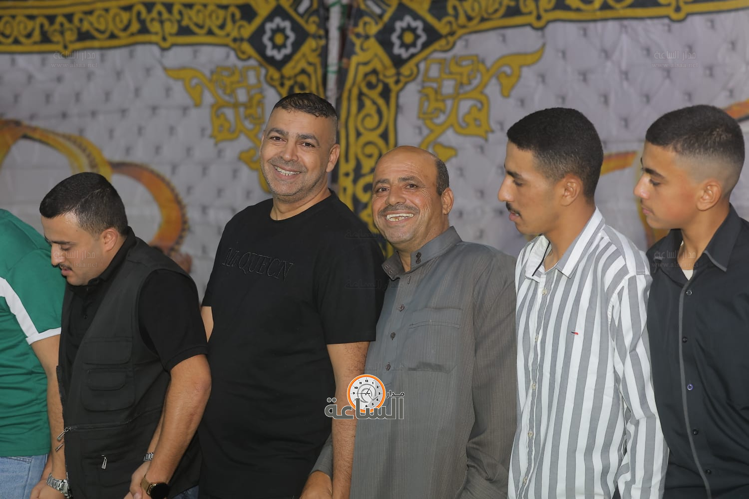 Madar Al-Saa Images 0.4018488898681125