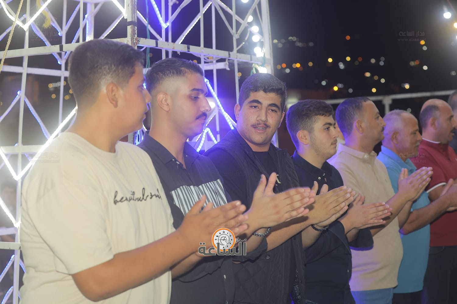 Madar Al-Saa Images 0.10133236457756567