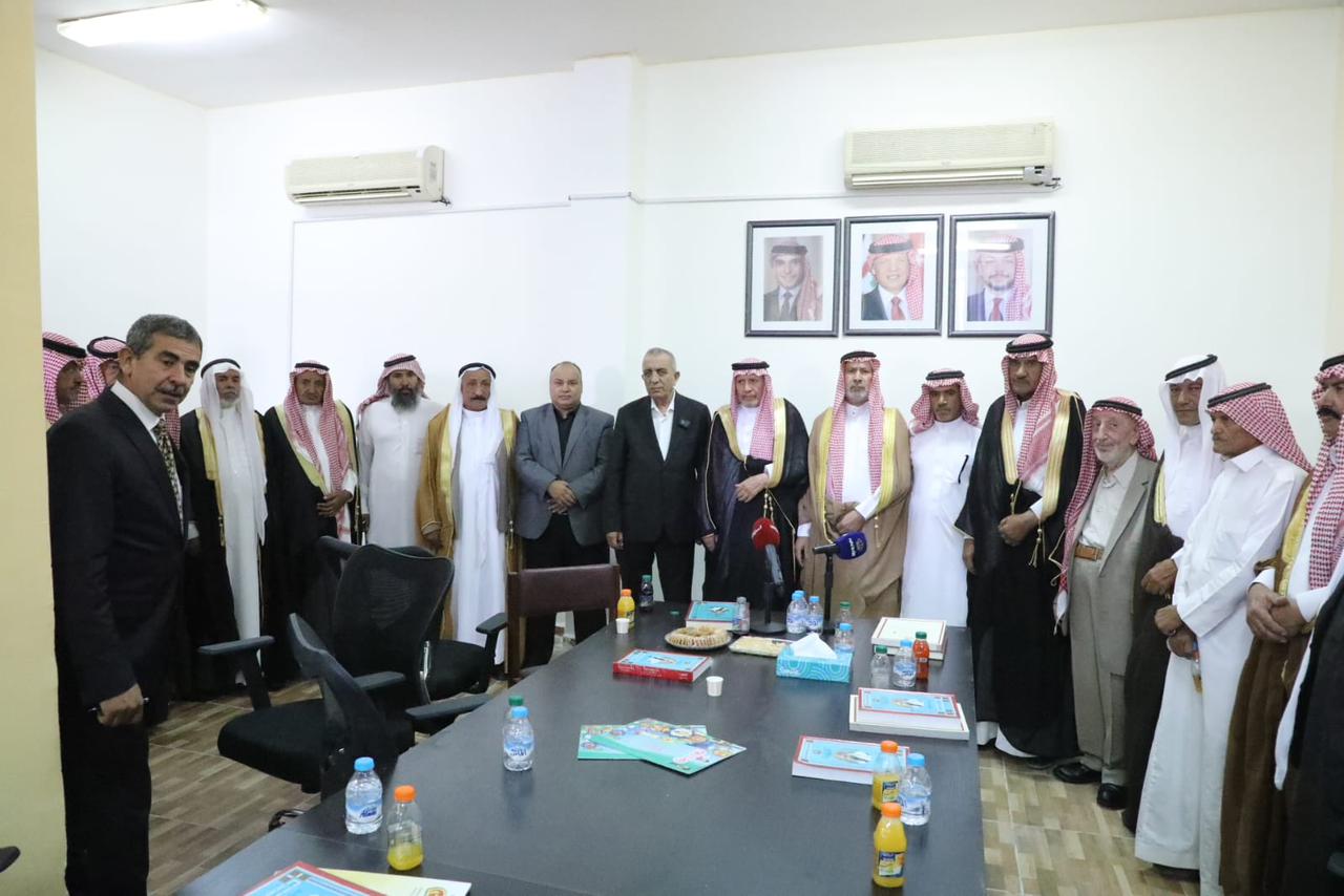 Madar Al-Saa Images 0.4399800755872758