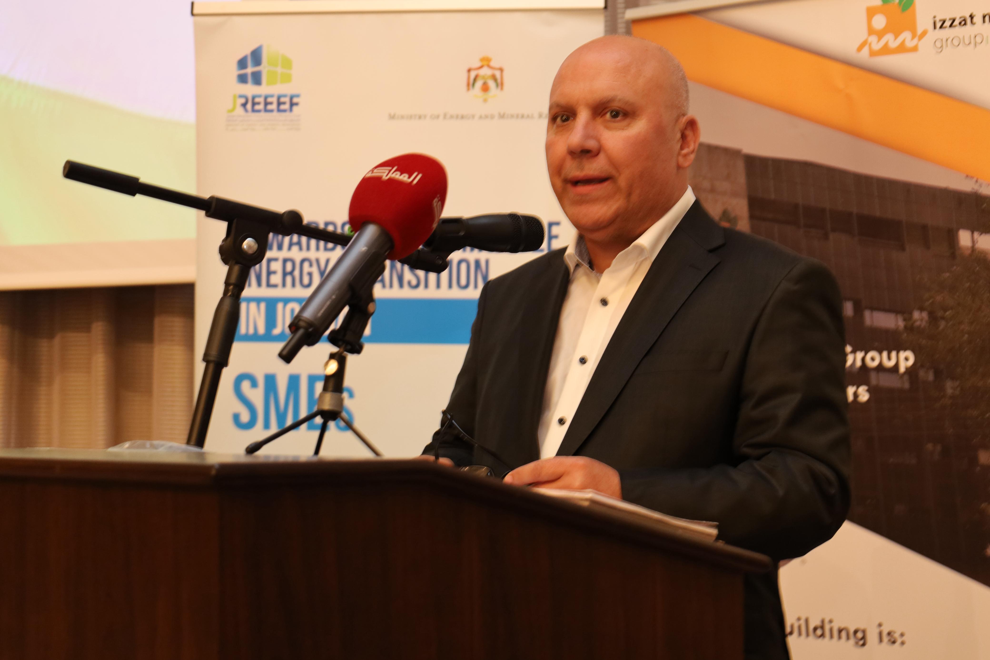 Madar Al-Saa Images 0.37738910757847943