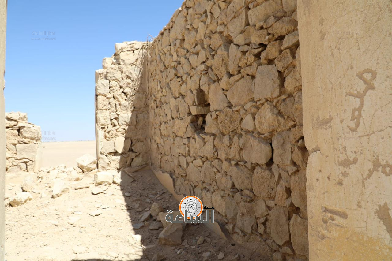 Madar Al-Saa Images 0.6770807828460822