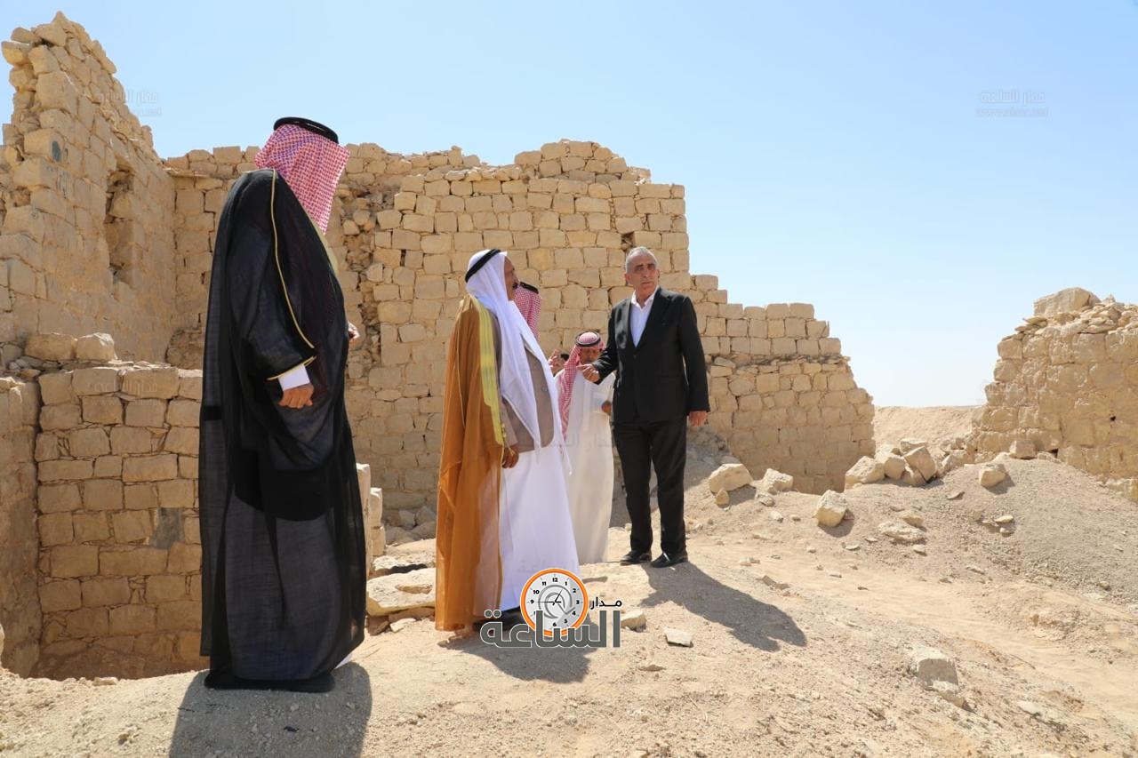 Madar Al-Saa Images 0.2357953545870909