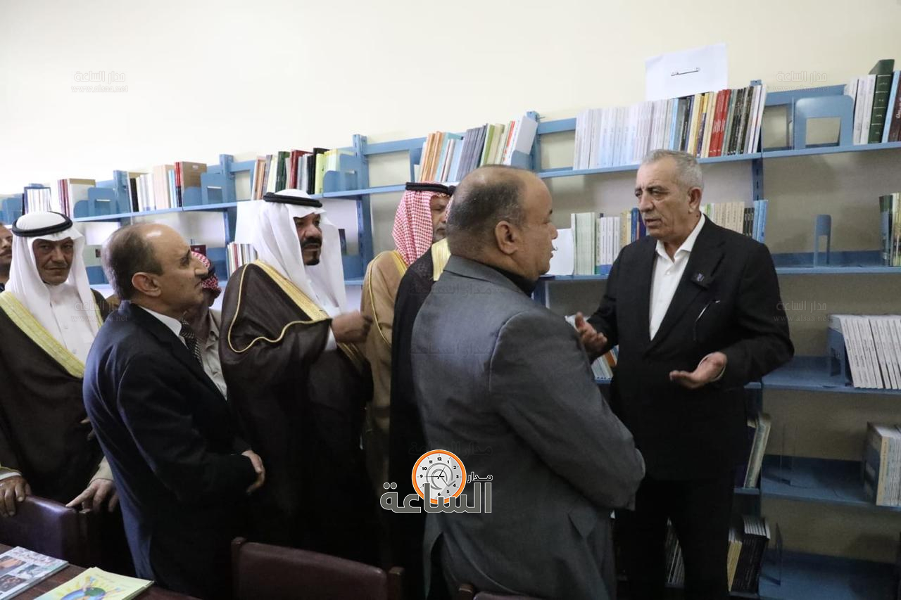 Madar Al-Saa Images 0.8797542429165643