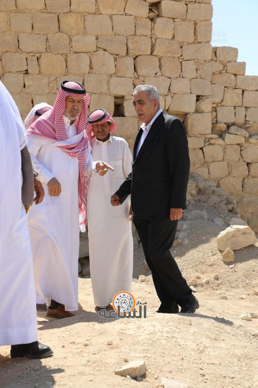 Madar Al-Saa Images 0.08396584521978234