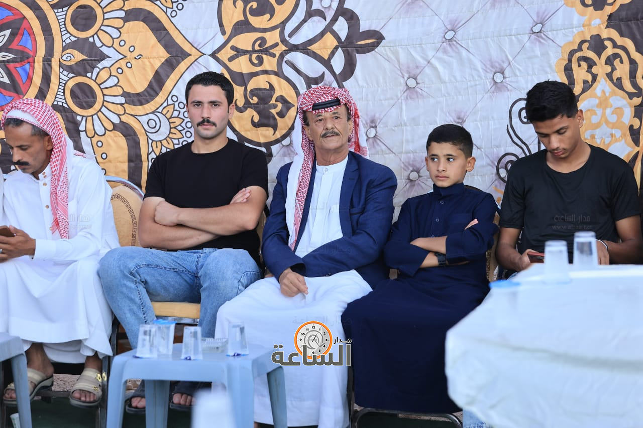 Madar Al-Saa Images 0.4301827657948436