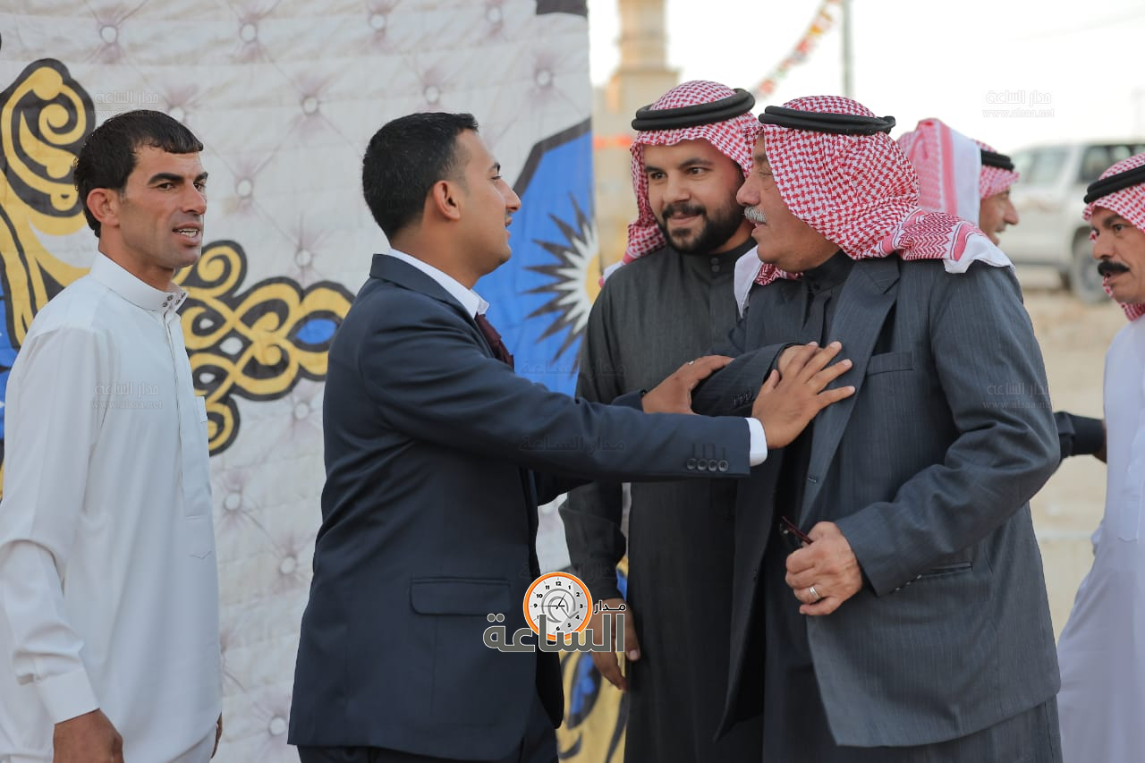 Madar Al-Saa Images 0.7161732839659494