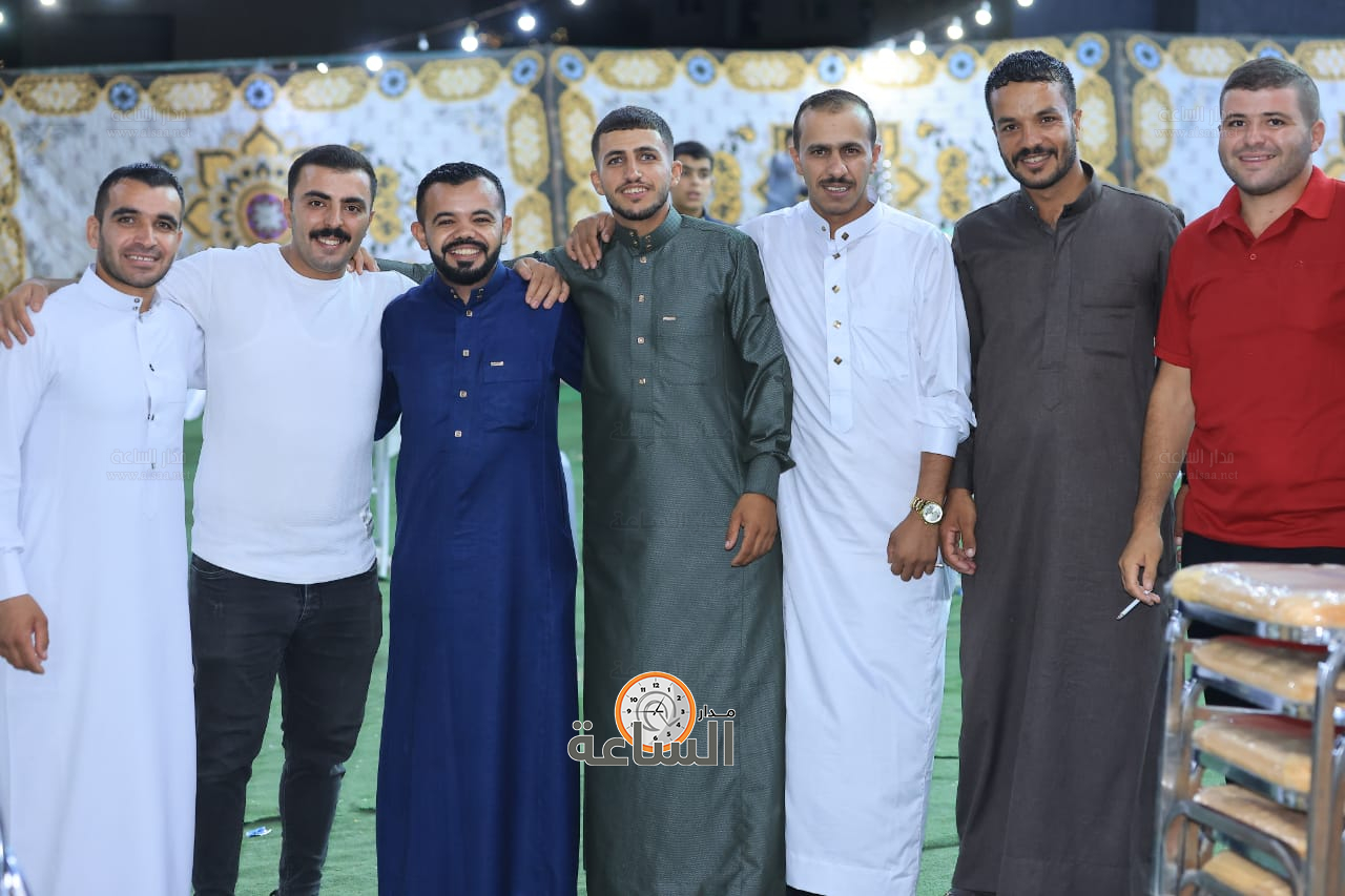 Madar Al-Saa Images 0.3857239084654249