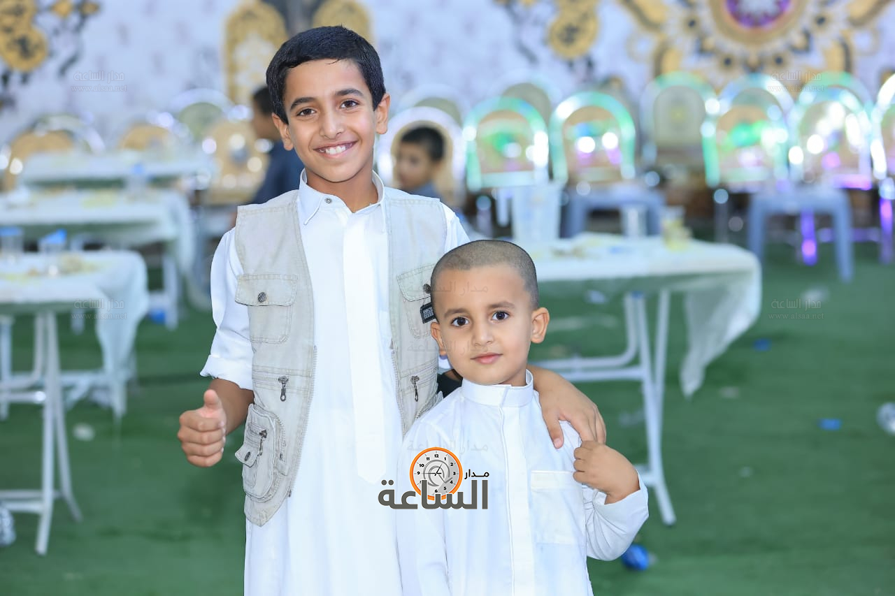 Madar Al-Saa Images 0.7269940178362688