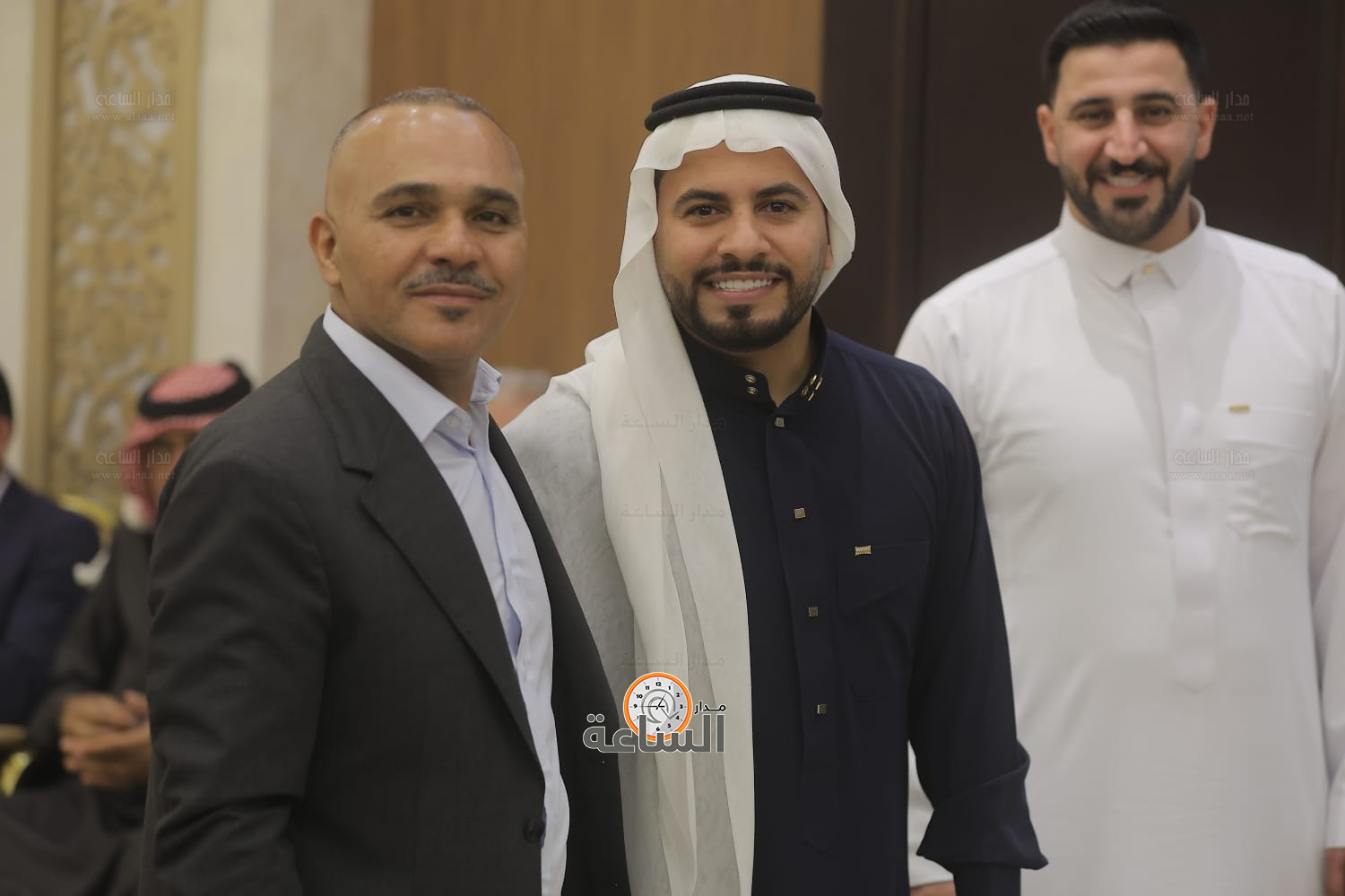 Madar Al-Saa Images 0.18471484815165196