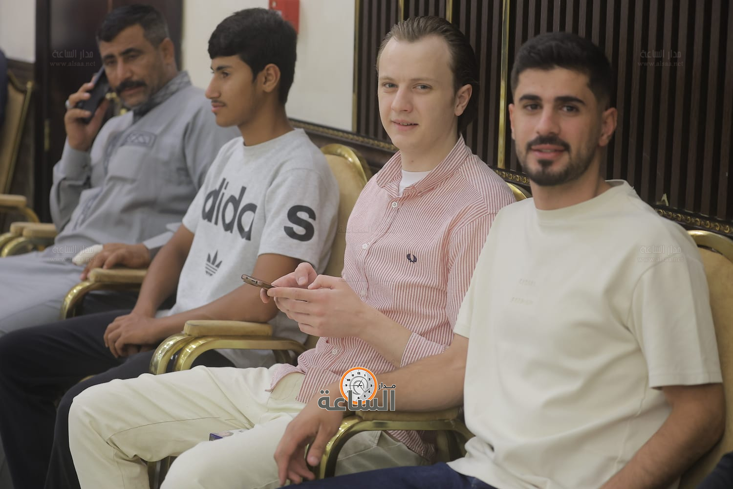 Madar Al-Saa Images 0.09856649083850577