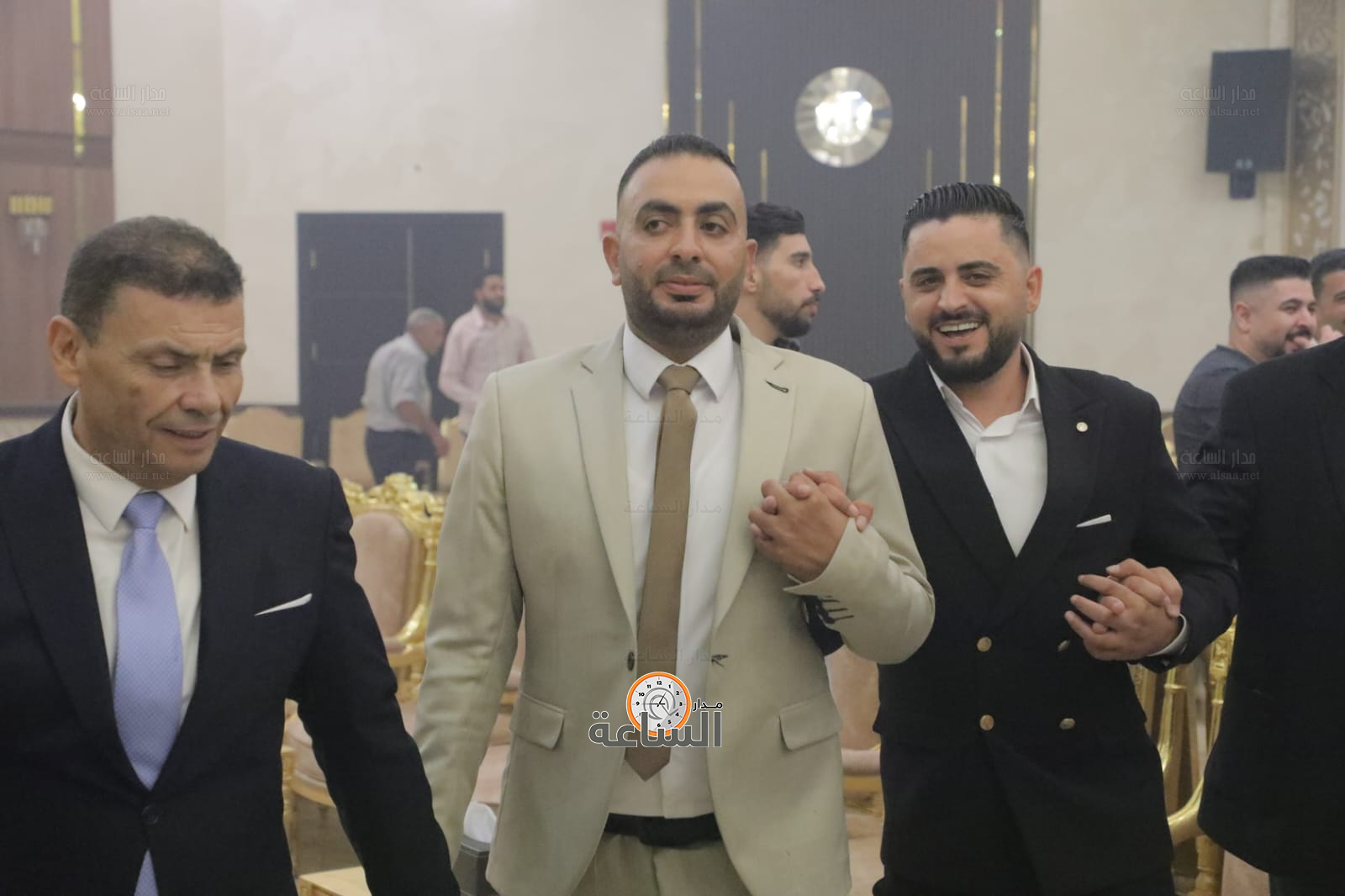 Madar Al-Saa Images 0.3232178606478733