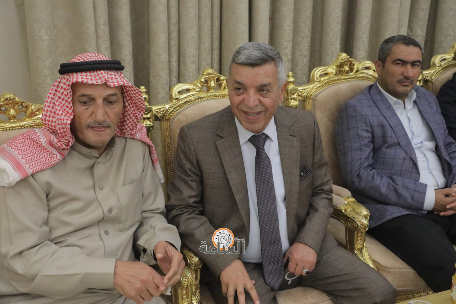 Madar Al-Saa Images 0.8881024845938961