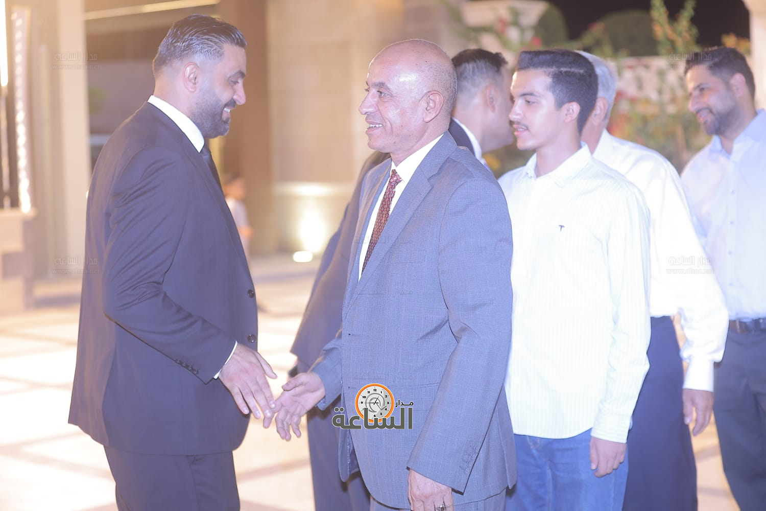 Madar Al-Saa Images 0.1365661970116615