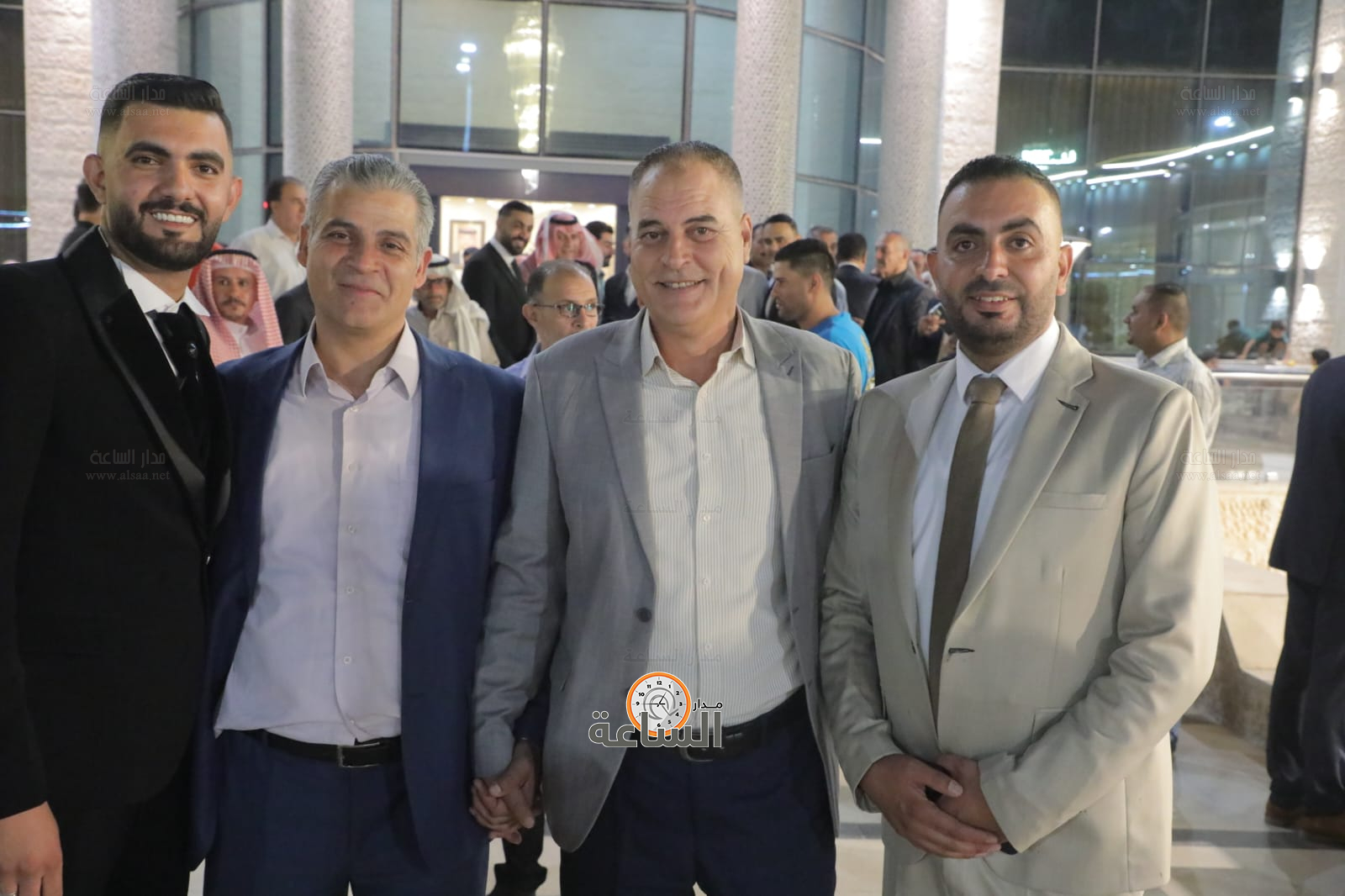 Madar Al-Saa Images 0.4884415766374971