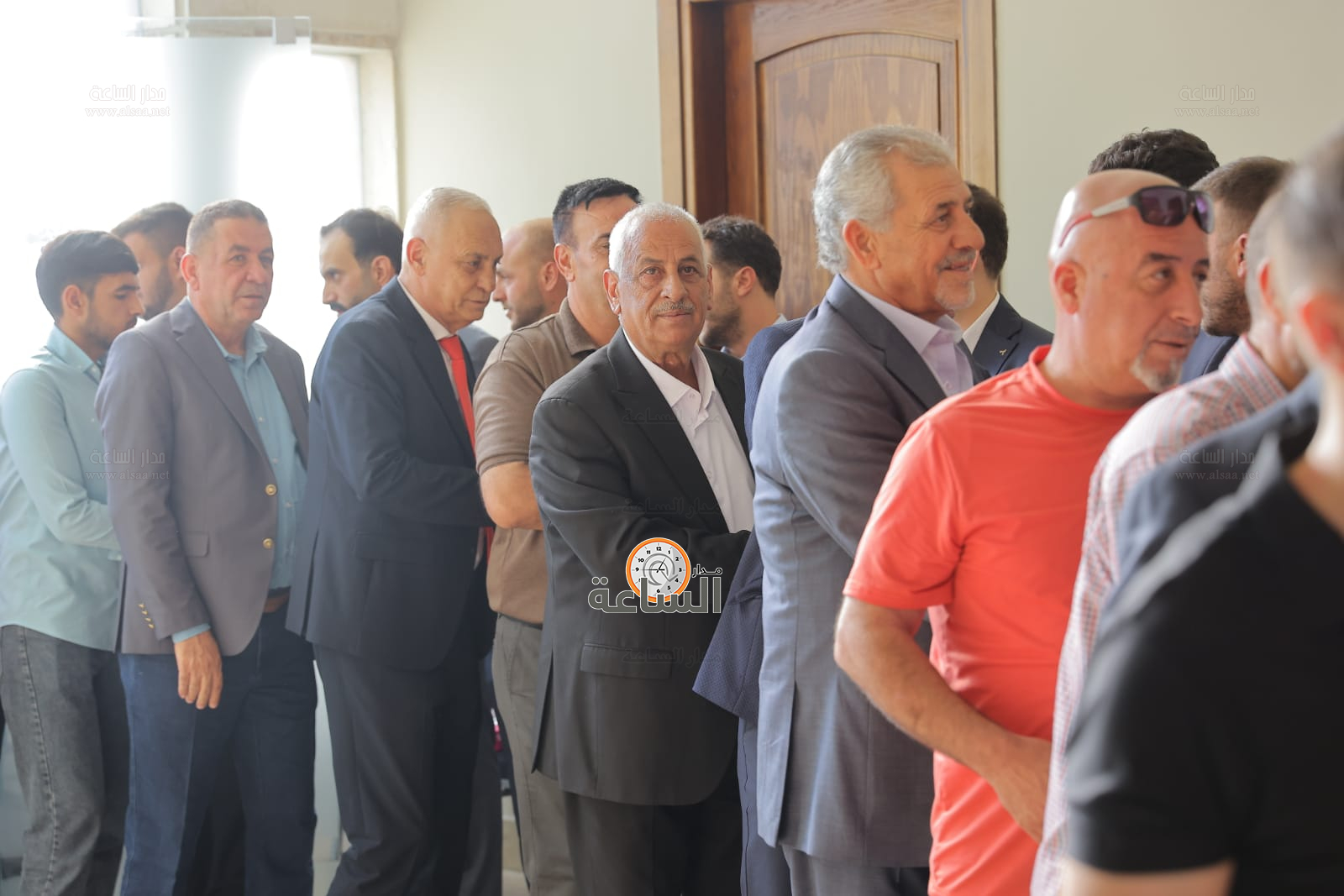 Madar Al-Saa Images 0.690931951788496