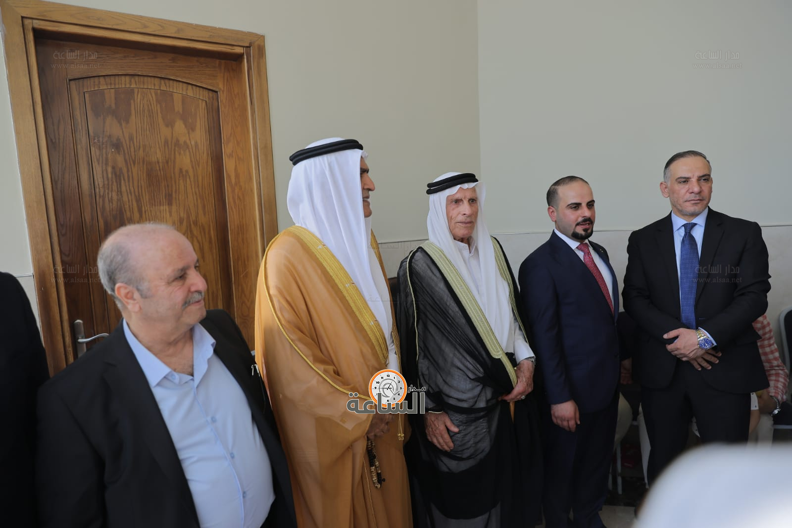 Madar Al-Saa Images 0.2320063720686768