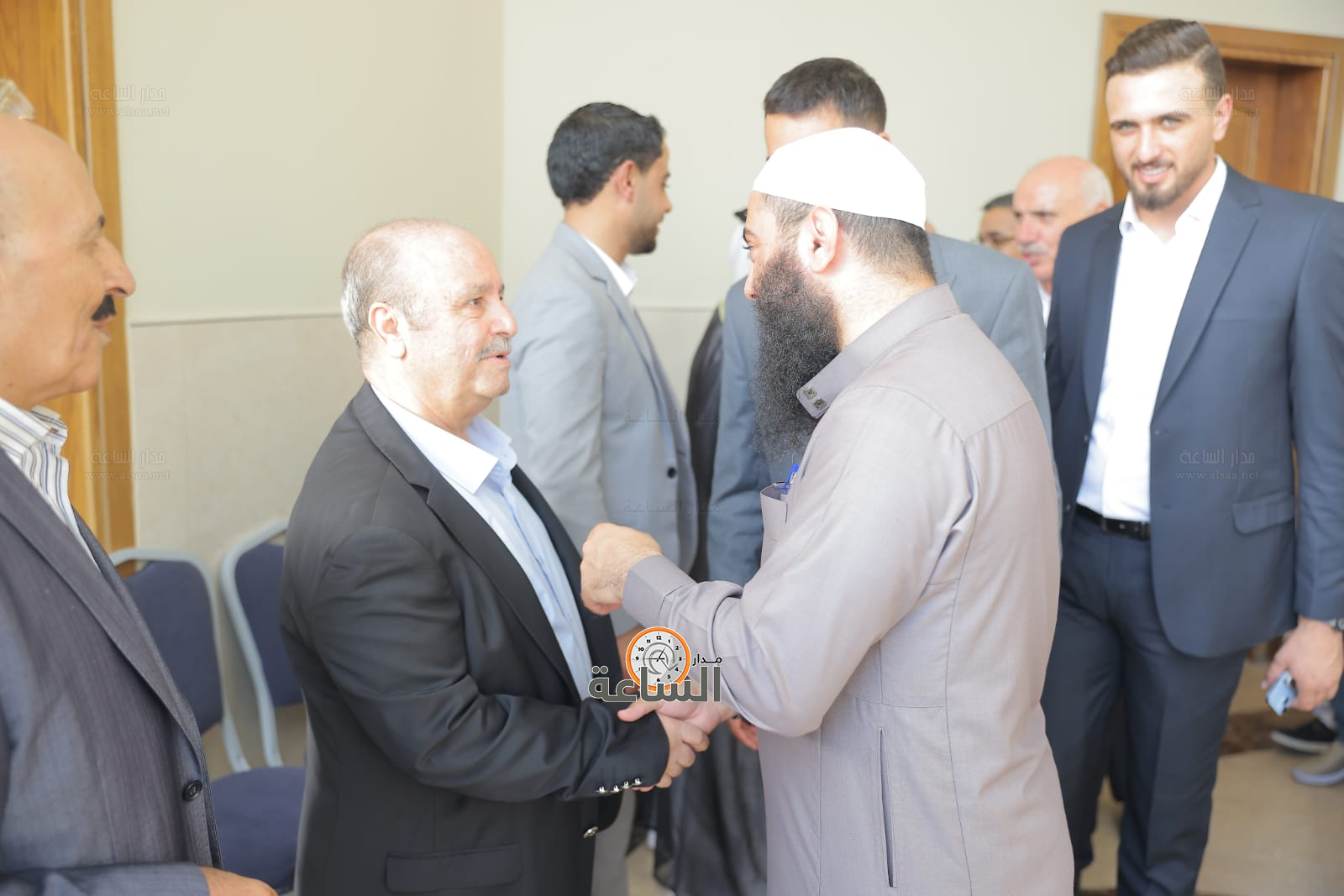 Madar Al-Saa Images 0.19480539833209798