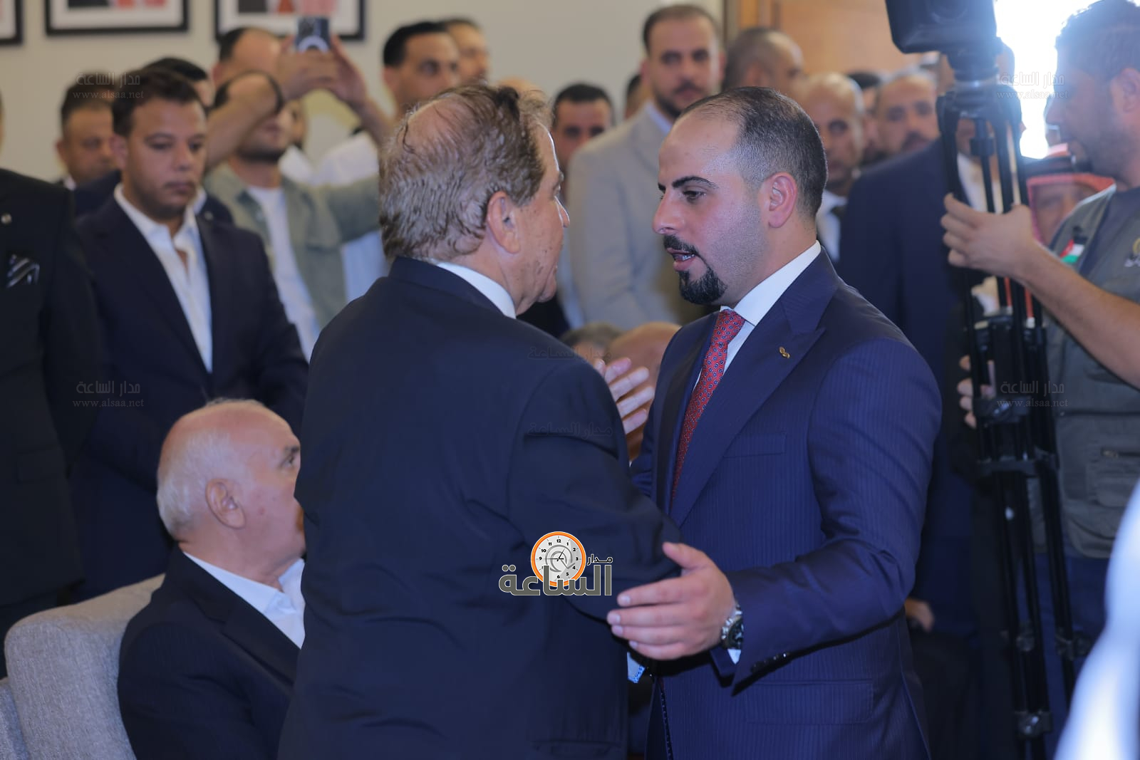 Madar Al-Saa Images 0.010901320259783964