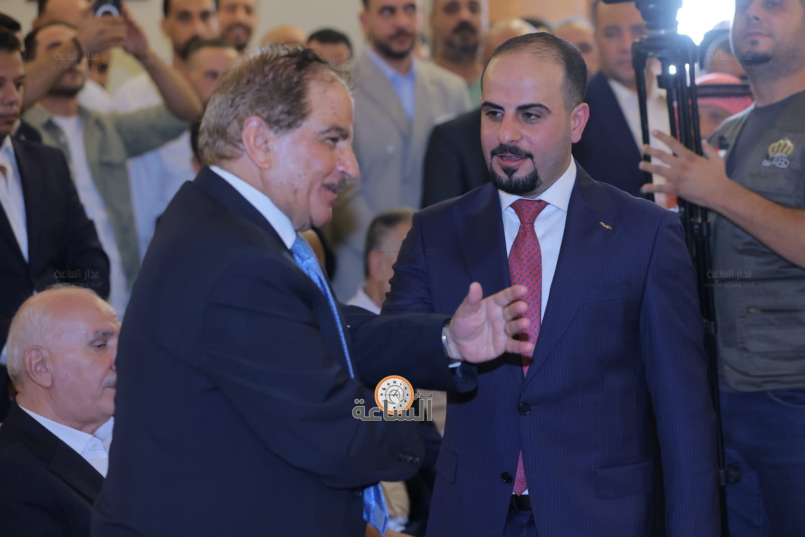 Madar Al-Saa Images 0.47718053800653537