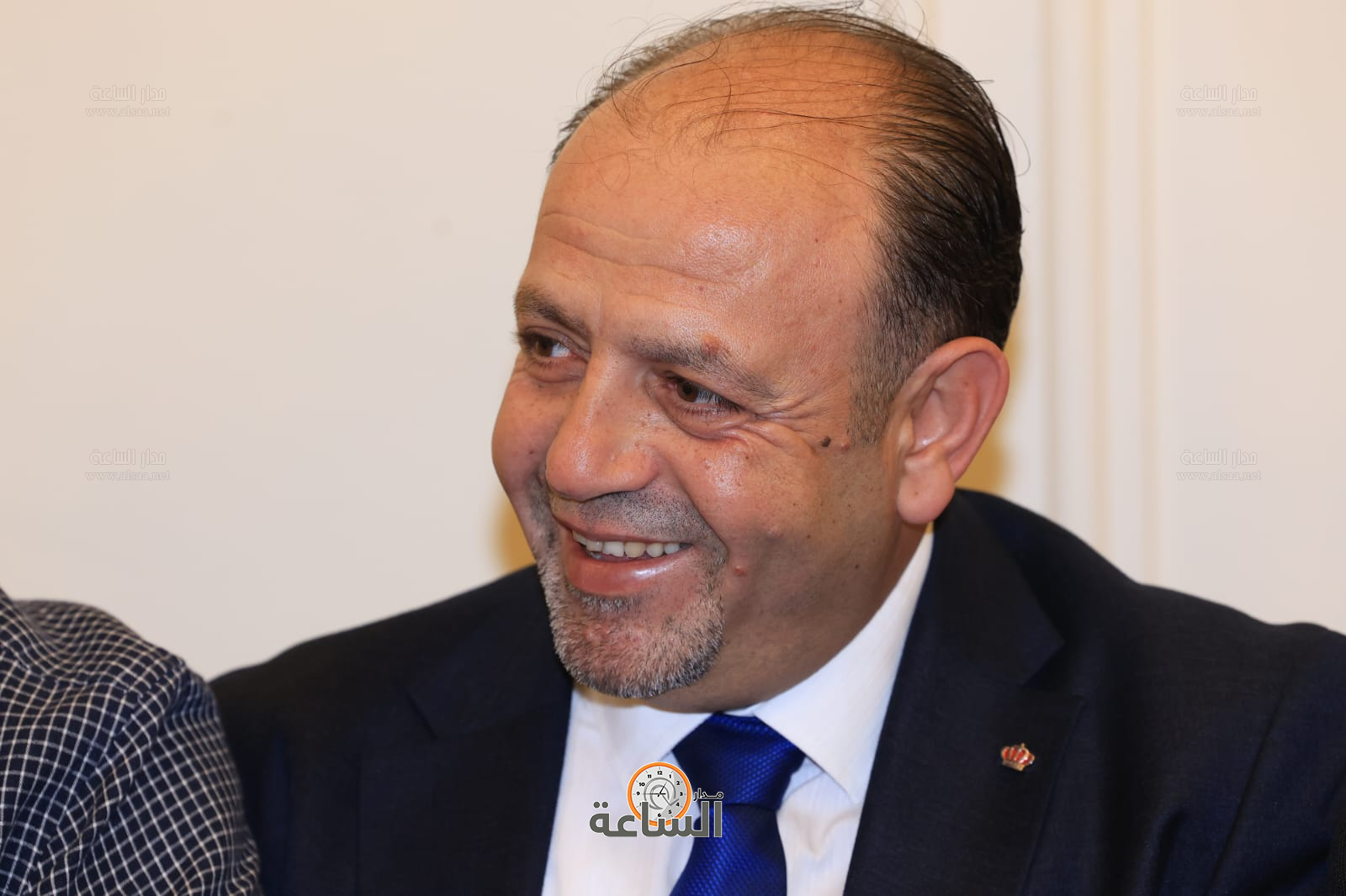 Madar Al-Saa Images 0.8585385735876436