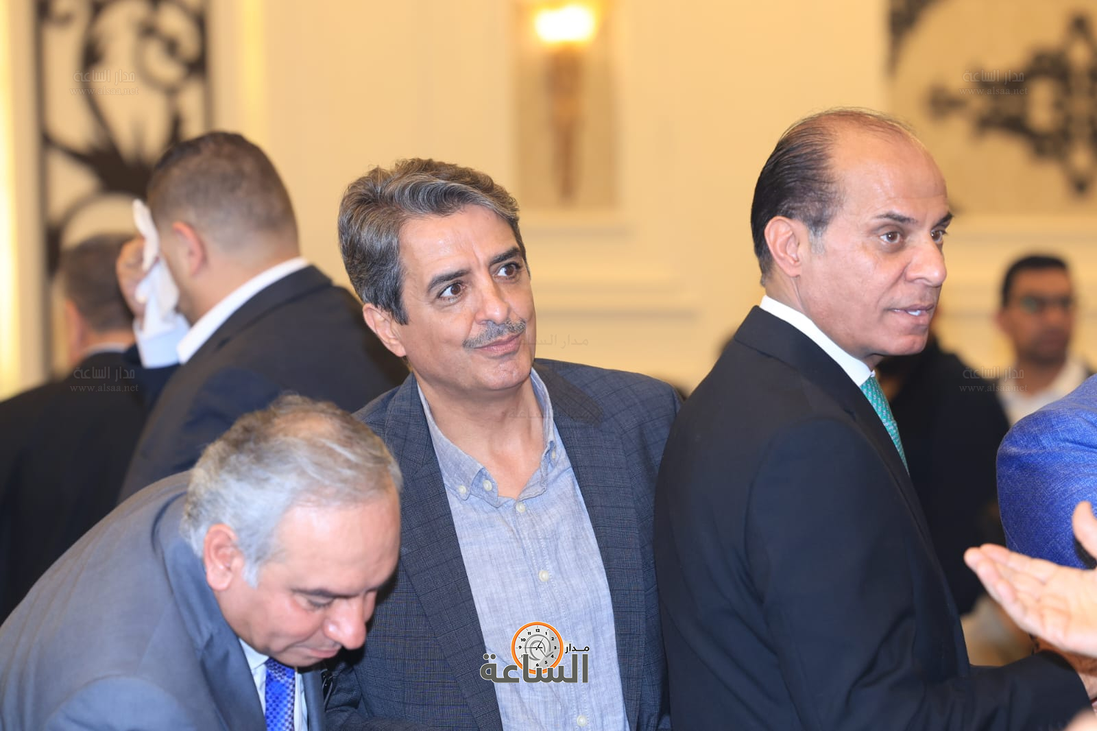 Madar Al-Saa Images 0.10499020434018191