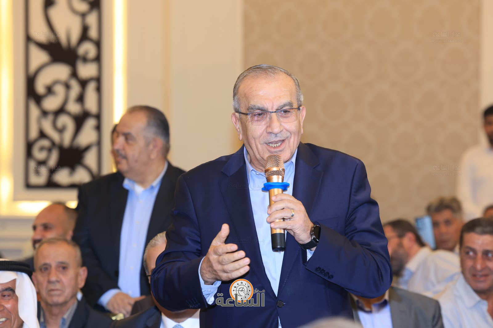 Madar Al-Saa Images 0.11809684889232197