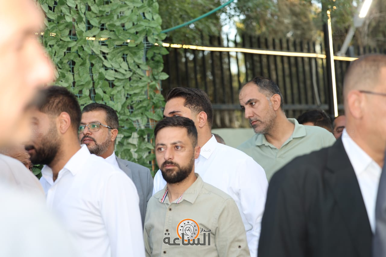 Madar Al-Saa Images 0.3618813280182839