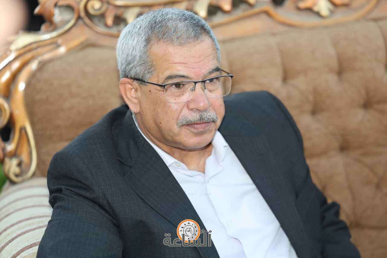 Madar Al-Saa Images 0.7146510484759723