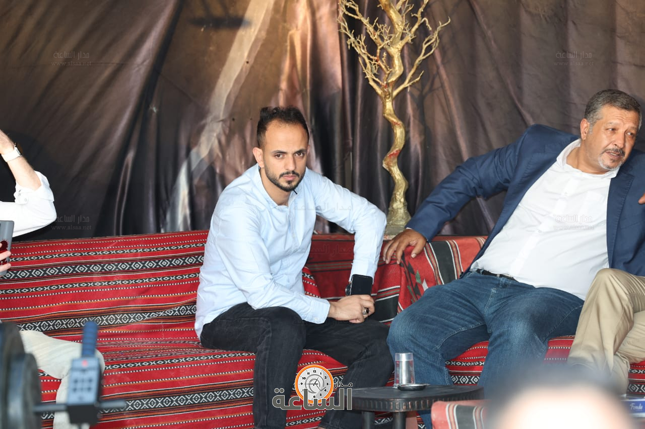 Madar Al-Saa Images 0.12811720649772318