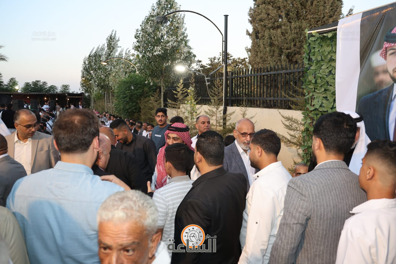 Madar Al-Saa Images 0.3915792692235315