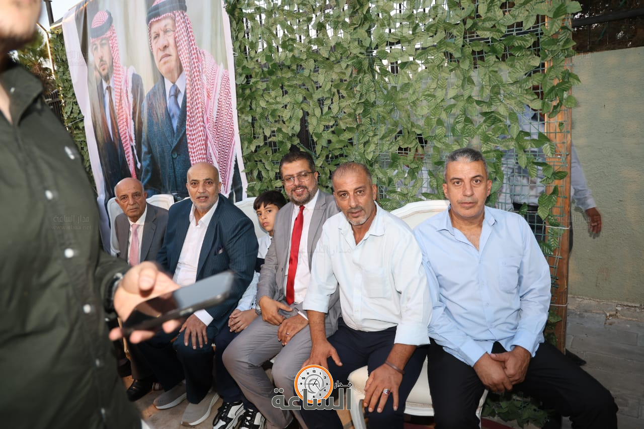 Madar Al-Saa Images 0.2308784787567678