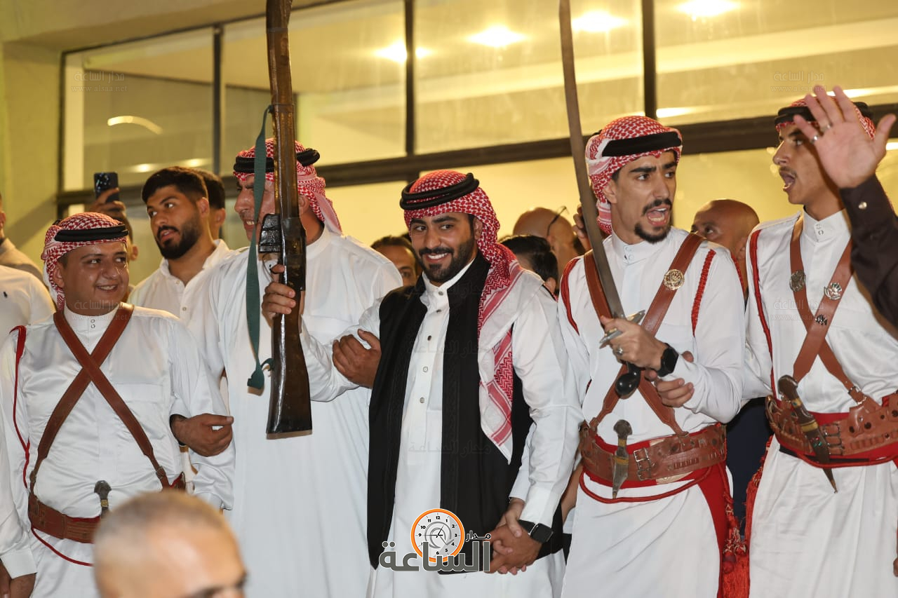 Madar Al-Saa Images 0.9095986351659624