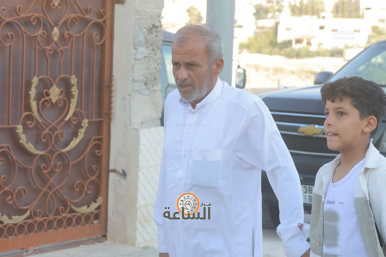 Madar Al-Saa Images 0.07051518220256581