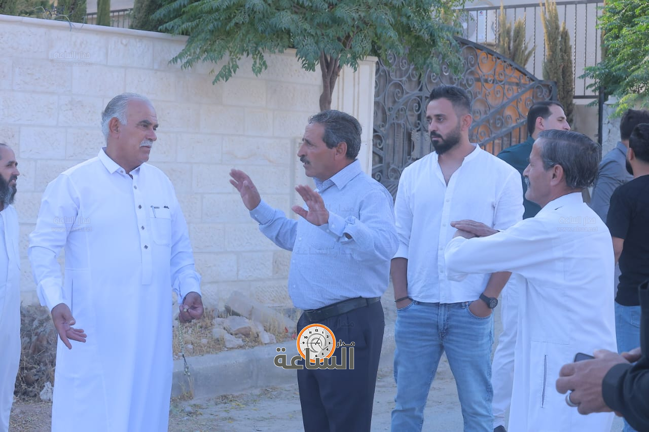 Madar Al-Saa Images 0.8556411498081143