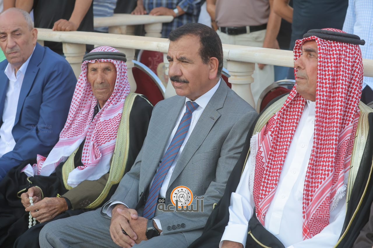 Madar Al-Saa Images 0.3823861911707376