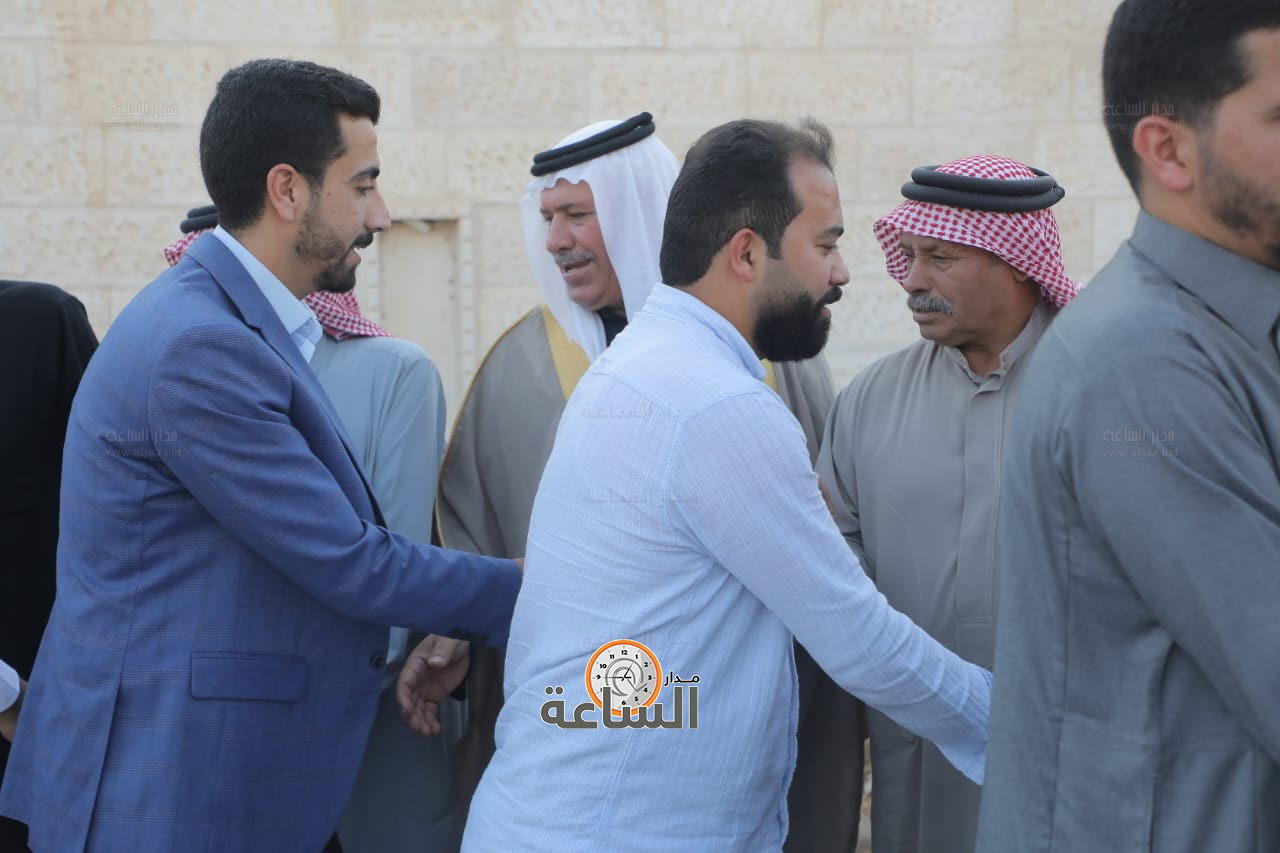 Madar Al-Saa Images 0.8905845211195279