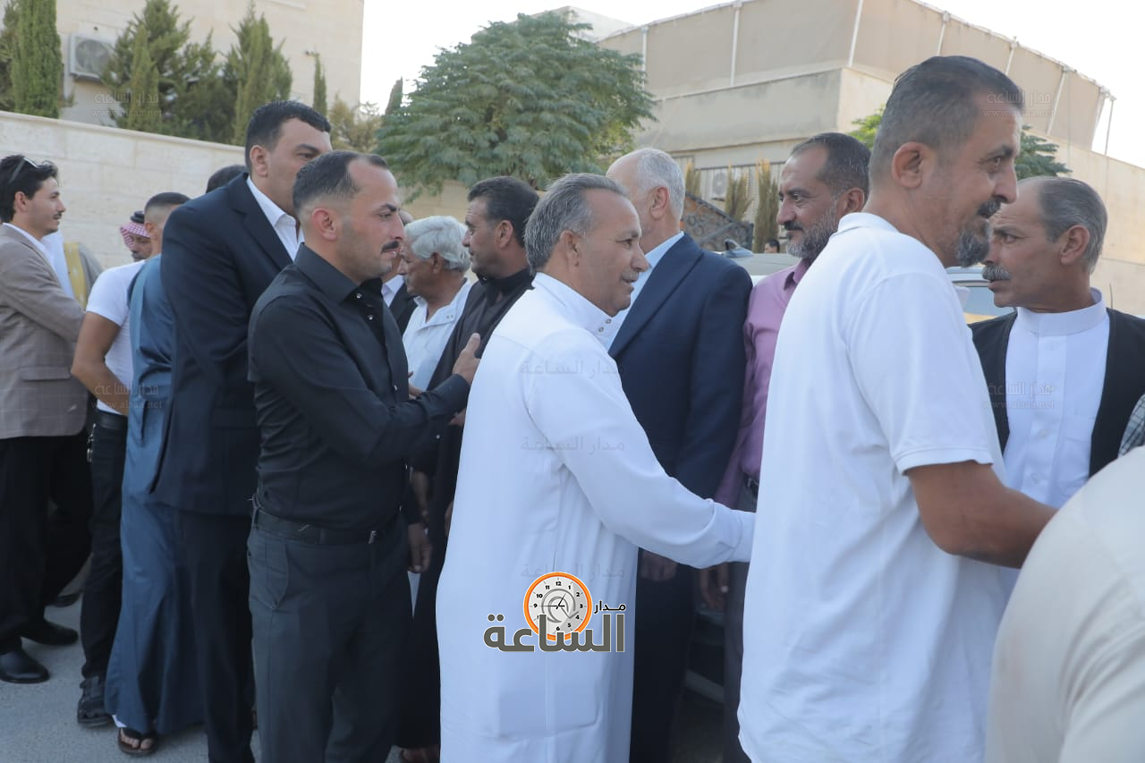 Madar Al-Saa Images 0.8154051086099915