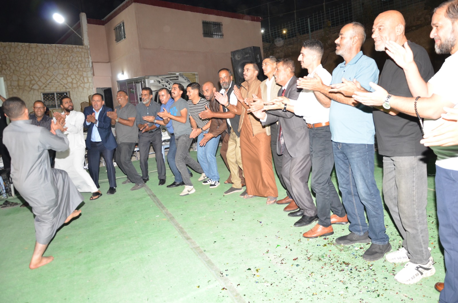 Madar Al-Saa Images 0.8146540063923675