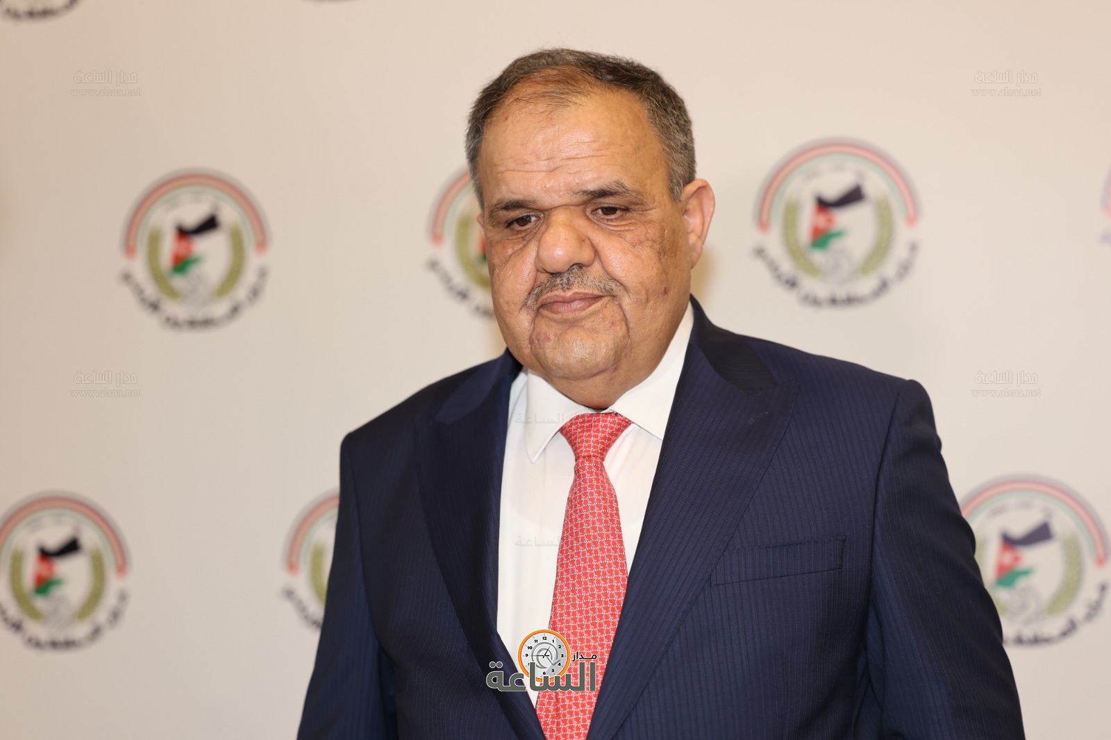 Madar Al-Saa Images 0.47351844309592583